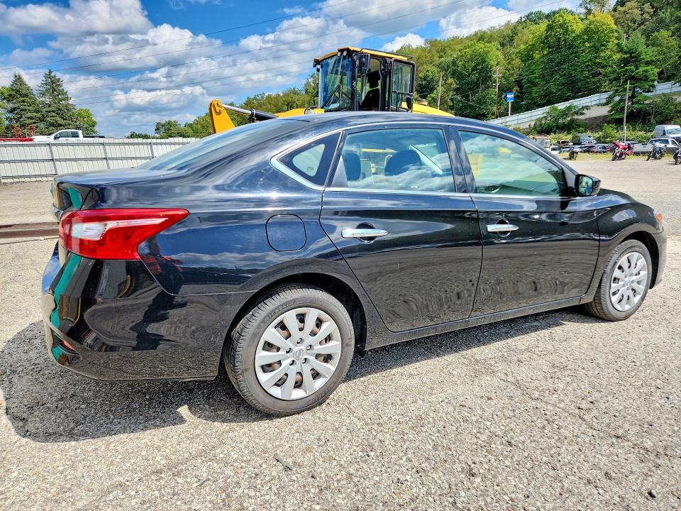 65946266 :رقم المزاد ، 3N1AB7AP9JY288632 vin ، 2018 Nissan Sentra مزاد بيع