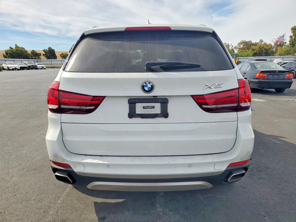 65580216 :رقم المزاد ، 5UXKT0C58J0V99995 vin ، 2018 Bmw X5 مزاد بيع