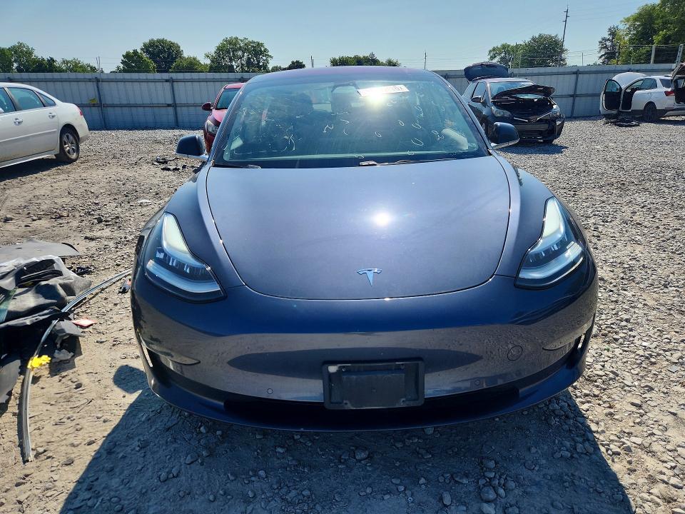 Продажа на аукционе авто 2018 Tesla Model 3, vin: 5YJ3E1EA0JF019043, номер лота: 62487516
