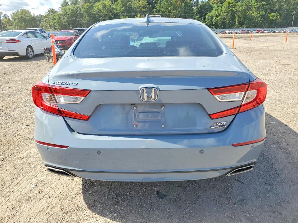 Продажа на аукционе авто 2022 Honda Accord, vin: 1HGCV2F97NA011080, номер лота: 64910406