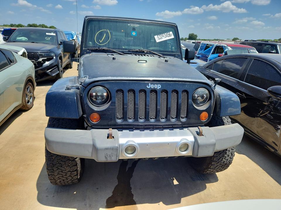 2008 Jeep Wrangler Unlimited მანქანა იყიდება აუქციონზე, vin: 1J4GA59168L525637, აუქციონის ნომერი: 63263456
