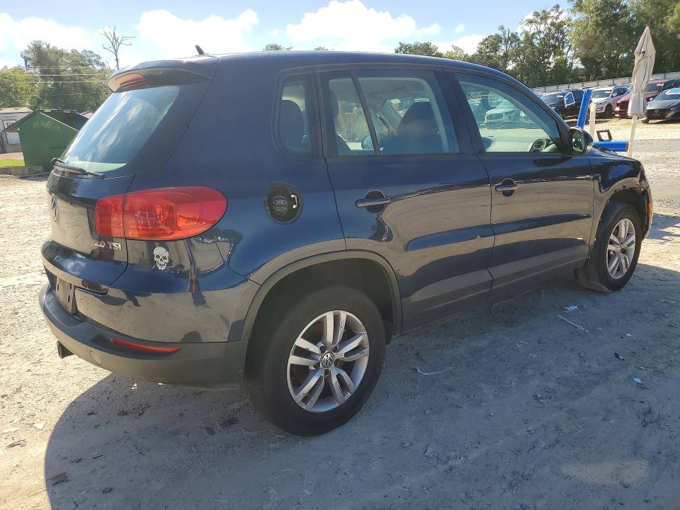 67205076 :رقم المزاد ، WVGAV3AX1DW621426 vin ، 2013 Volkswagen Tiguan مزاد بيع