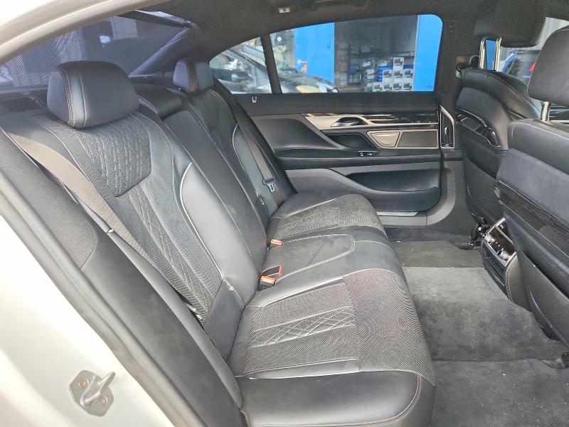 67431056 :رقم المزاد ، WBA7F2C50KB240444 vin ، 2019 Bmw 750 مزاد بيع