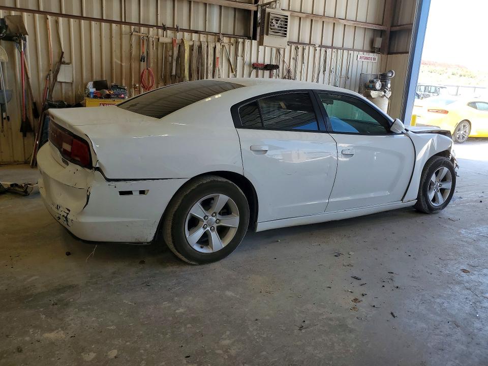 2014 Dodge Charger მანქანა იყიდება აუქციონზე, vin: 2C3CDXBG4EH197699, აუქციონის ნომერი: 64435256
