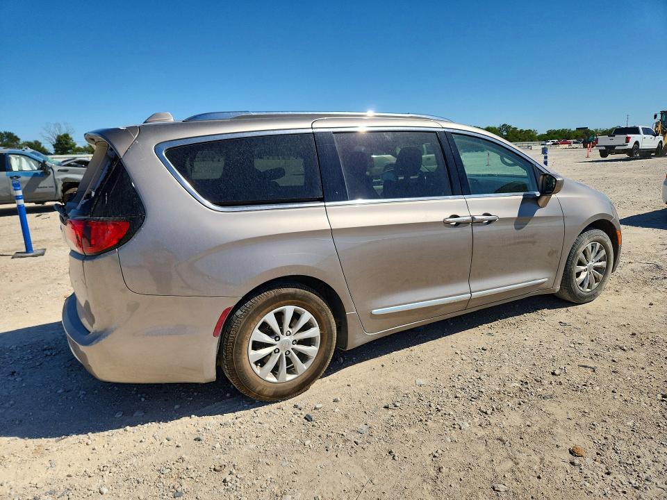 Aukcja sprzedaży 2018 Chrysler Pacifica, vin: 2C4RC1BG2JR277366, numer aukcji: 65632656