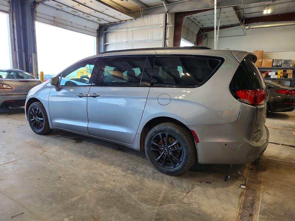 Продаж на аукціоні авто 2020 Chrysler Pacifica, vin: 2C4RC3BG4LR288352, номер лоту: 64750416