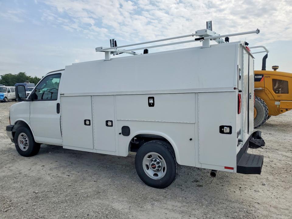 63334636 :رقم المزاد ، 1GD07RF75S1190195 vin ، 2025 Gmc Savana مزاد بيع