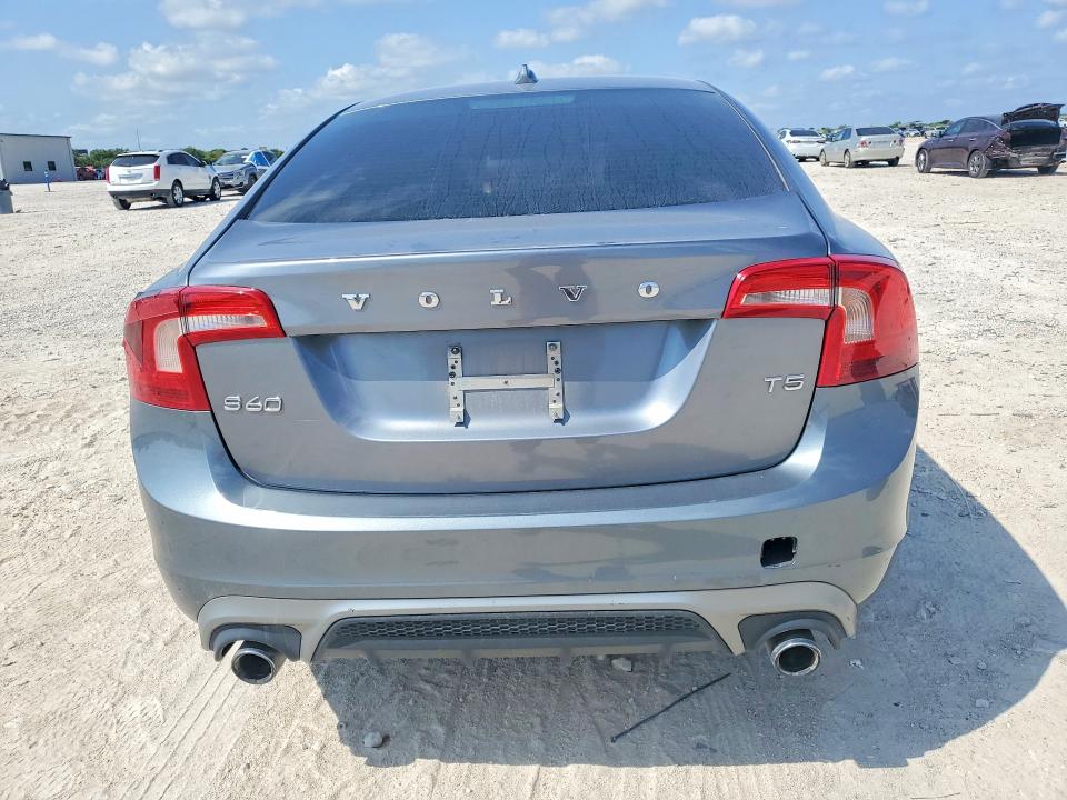 Aukcja sprzedaży 2017 Volvo S60, vin: YV126MFL6H2420677, numer aukcji: 64144326