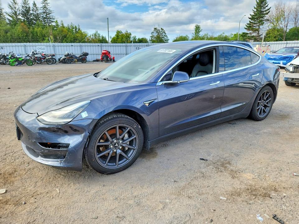 Продажа на аукционе авто 2020 Tesla Model 3, vin: 5YJ3E1EAXLF720711, номер лота: 61702166