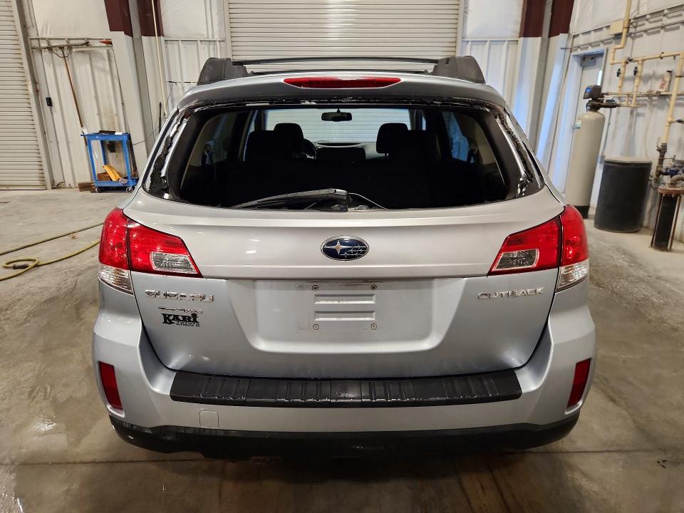 2013 Subaru Outback მანქანა იყიდება აუქციონზე, vin: 4S4BRCCC7D3254701, აუქციონის ნომერი: 66100626
