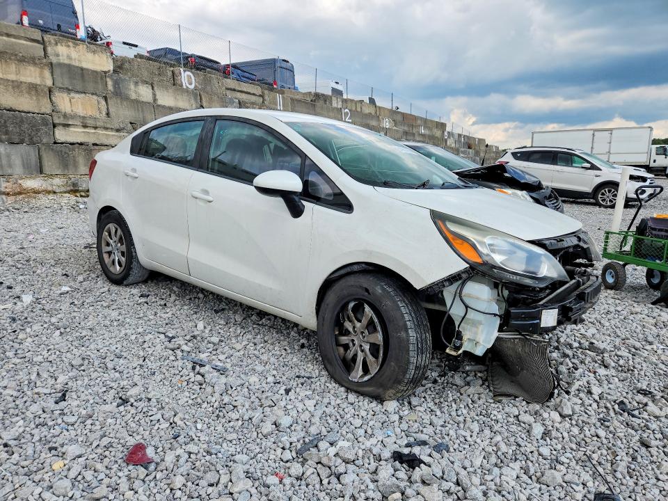 Продажа на аукционе авто 2017 Kia Rio, vin: KNADM4A38H6106496, номер лота: 64061766