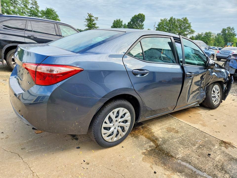 Продажа на аукционе авто 2018 Toyota Corolla, vin: 2T1BURHE0JC093448, номер лота: 66969136