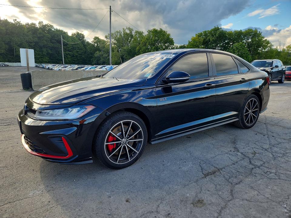 Auction sale of the 2025 Volkswagen Jetta, vin: 3VW2T7BU5SM031072, lot number: 65028026