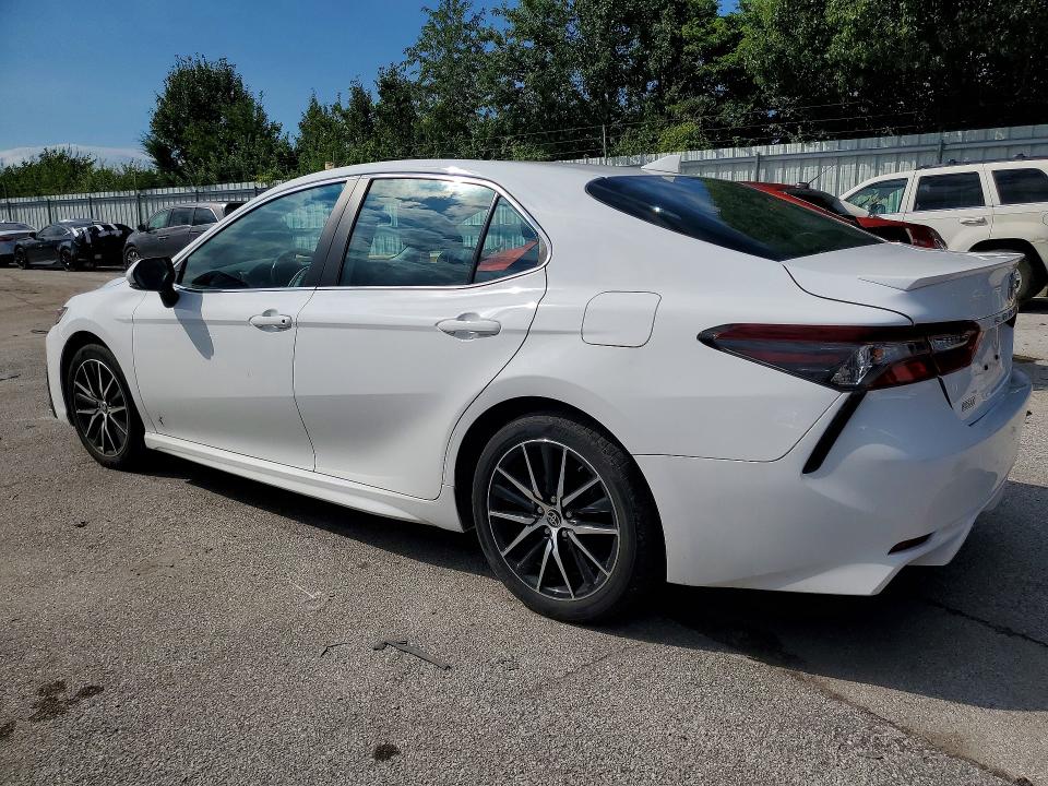 65311216 :رقم المزاد ، 4T1G11BK4PU083818 vin ، 2023 Toyota Camry مزاد بيع