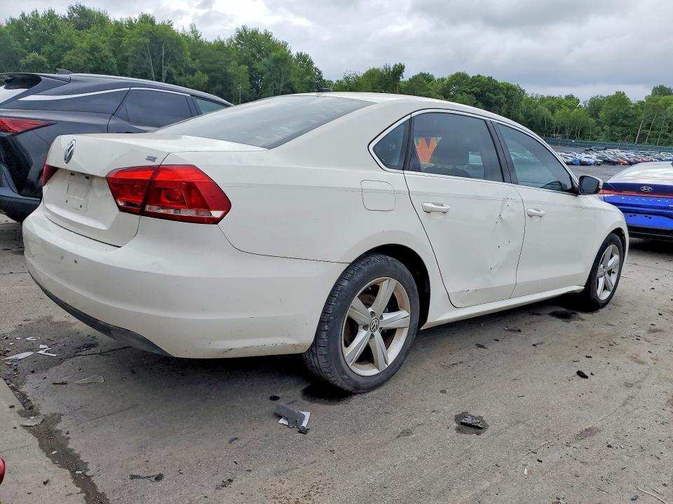 2013 Volkswagen Passat მანქანა იყიდება აუქციონზე, vin: 1VWBH7A38DC122819, აუქციონის ნომერი: 63343196