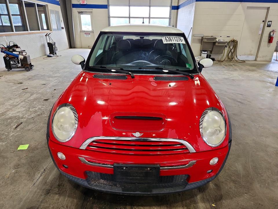 Продажа на аукционе авто 2005 Mini Cooper, vin: WMWRE33545TL15422, номер лота: 63611276