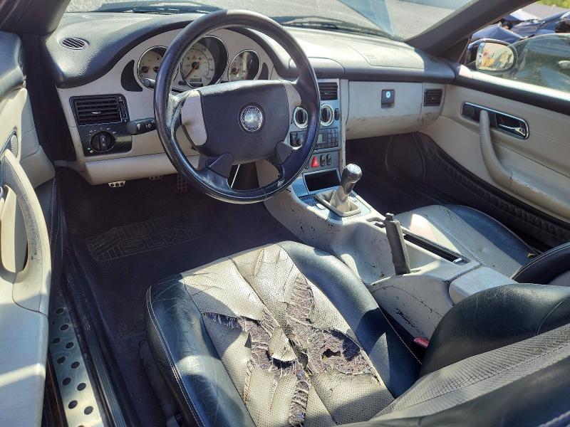 66011376 :رقم المزاد ، WDBKK47F7XF120338 vin ، 1999 Mercedes-benz Slk مزاد بيع