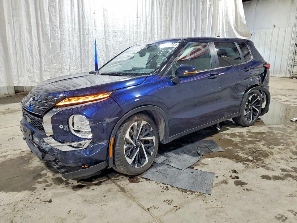2024 Mitsubishi Outlander მანქანა იყიდება აუქციონზე, vin: JA4J4VA85RZ079257, აუქციონის ნომერი: 64246356