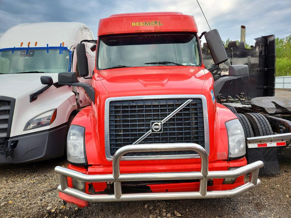 Aukcja sprzedaży 2014 Volvo Vnl62t, vin: 4V4NC9EH2EN165417, numer aukcji: 66625376