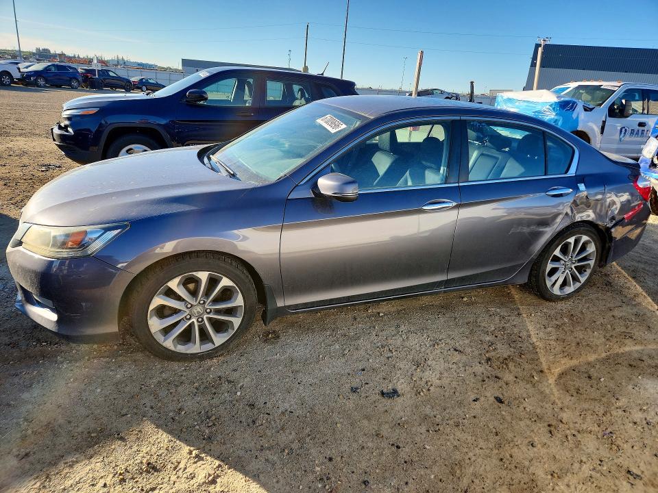 2014 Honda Accord მანქანა იყიდება აუქციონზე, vin: 1HGCR2F50EA805923, აუქციონის ნომერი: 67009696