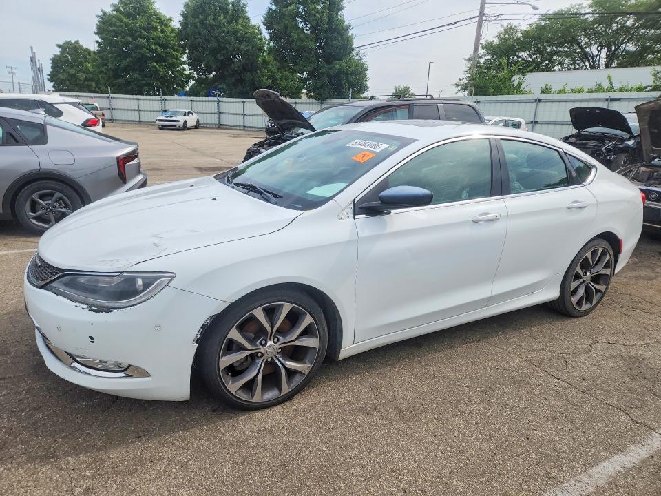 65463066 :رقم المزاد ، 1C3CCCCG6FN528074 vin ، 2015 Chrysler 200 مزاد بيع