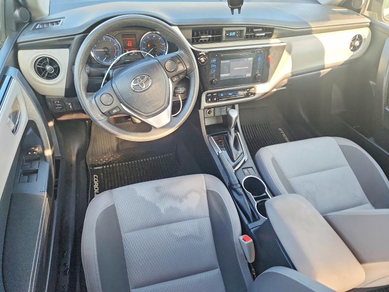 63609636 :رقم المزاد ، 2T1BURHE6JC103903 vin ، 2018 Toyota Corolla مزاد بيع