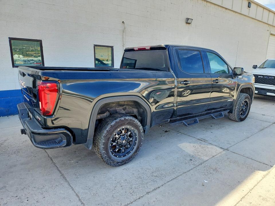 2021 Gmc Sierra მანქანა იყიდება აუქციონზე, vin: 3GTU9EET0MG268975, აუქციონის ნომერი: 65878186