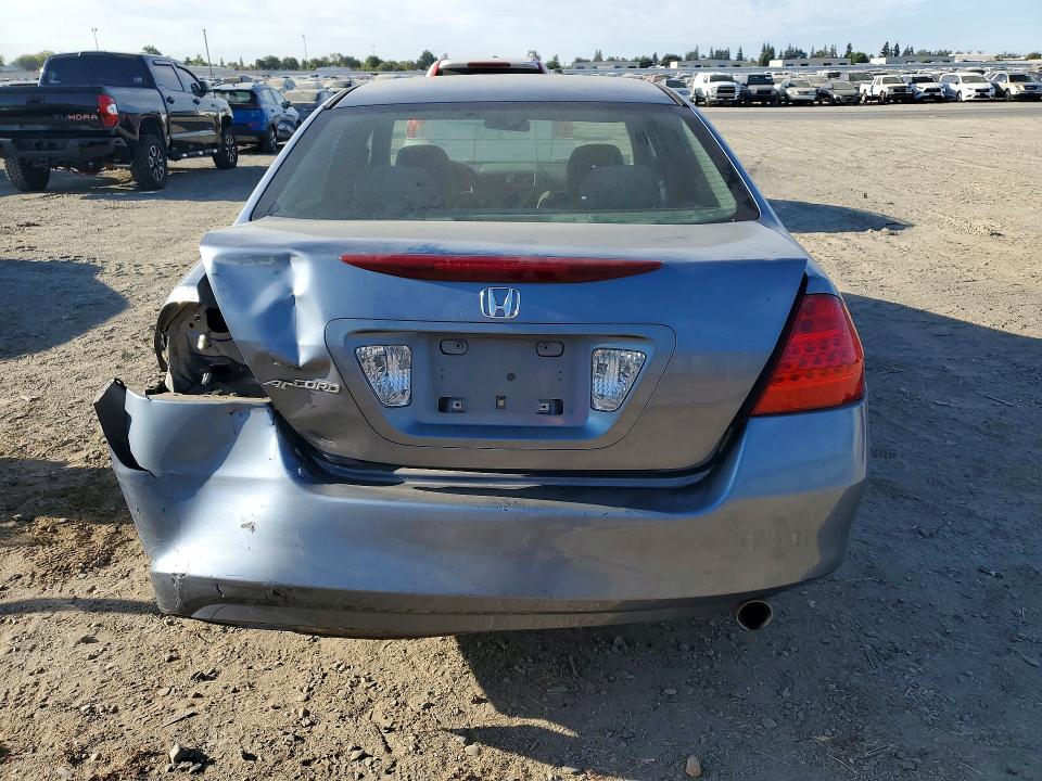 66065436 :رقم المزاد ، 1HGCM55347A107365 vin ، 2007 Honda Accord مزاد بيع