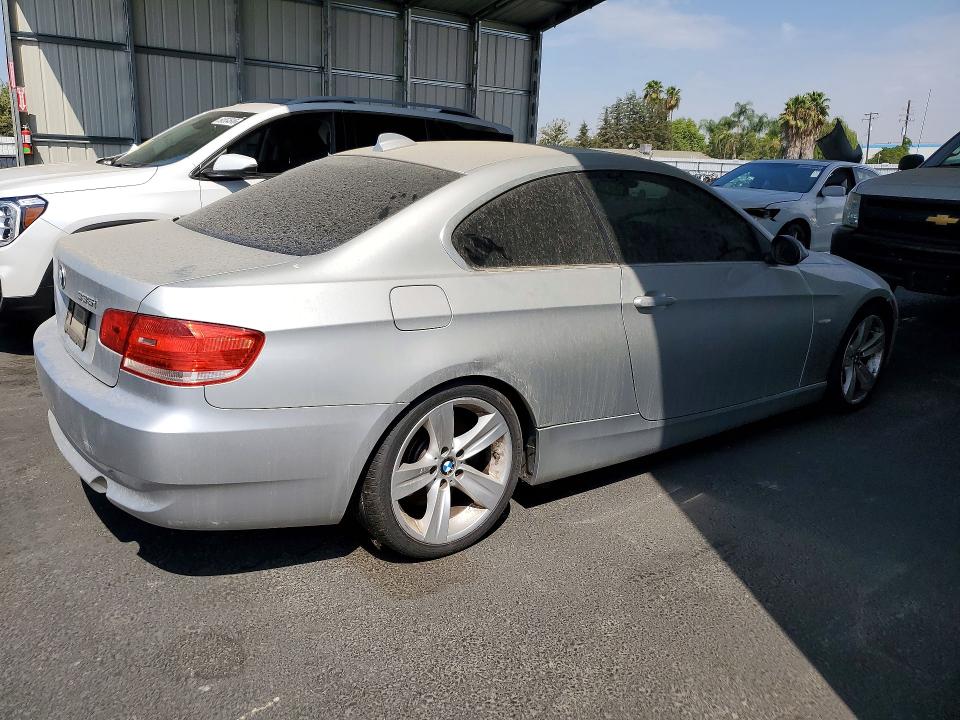 2008 Bmw 335 მანქანა იყიდება აუქციონზე, vin: WBAWB73548P041915, აუქციონის ნომერი: 64618096