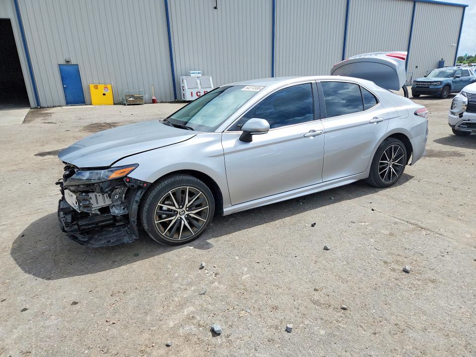 Auction sale of the 2023 Toyota Camry, vin: 4T1G11AK2PU762276, lot number: 64274986