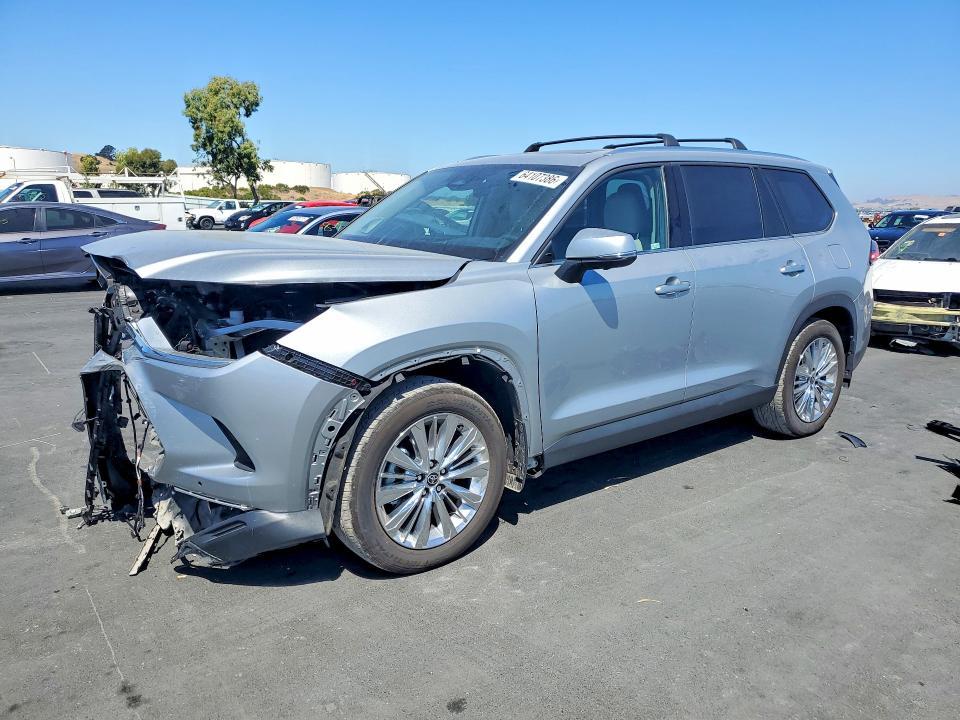 2024 Toyota Grand Highlander მანქანა იყიდება აუქციონზე, vin: 5TDAAAB5XRS049524, აუქციონის ნომერი: 64107386