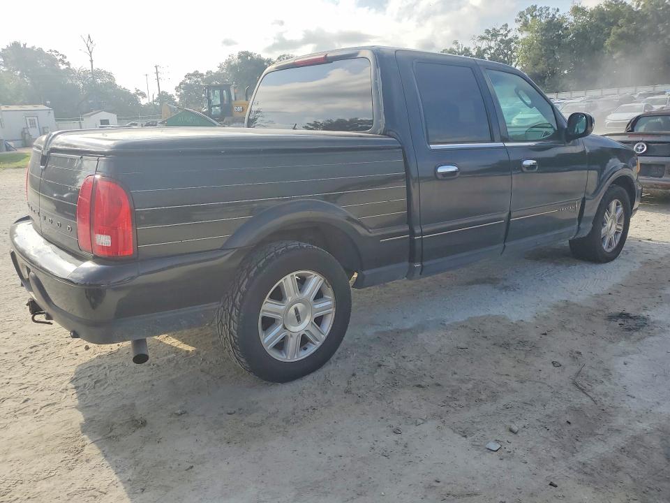 65055226 :رقم المزاد ، 5LTEW05A22KJ02300 vin ، 2002 Lincoln Blackwood مزاد بيع