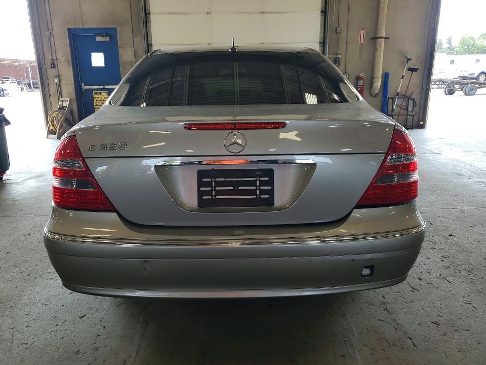 Продаж на аукціоні авто 2004 Mercedes-benz E, vin: WDBUF65J64A580437, номер лоту: 64532196