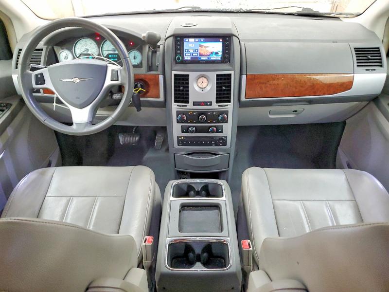 64300726 :رقم المزاد ، 2A8HR54109R635160 vin ، 2009 Chrysler Town & Country مزاد بيع