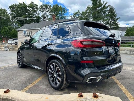 54733456 :رقم المزاد ، 5UXJU2C58KLN67195 vin ، 2019 Bmw X5 مزاد بيع