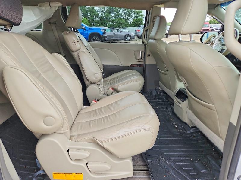 Продаж на аукціоні авто 2011 Toyota Sienna, vin: 5TDYK3DC7BS172030, номер лоту: 59881806
