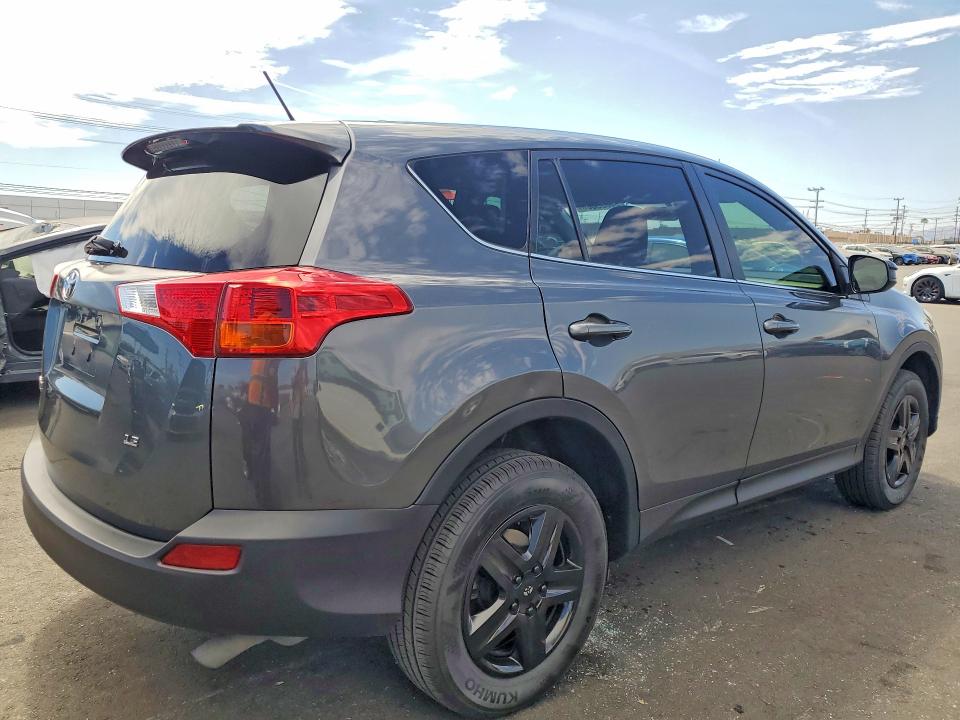 64609806 :رقم المزاد ، JTMZFREV6FD063295 vin ، 2015 Toyota Rav4 مزاد بيع
