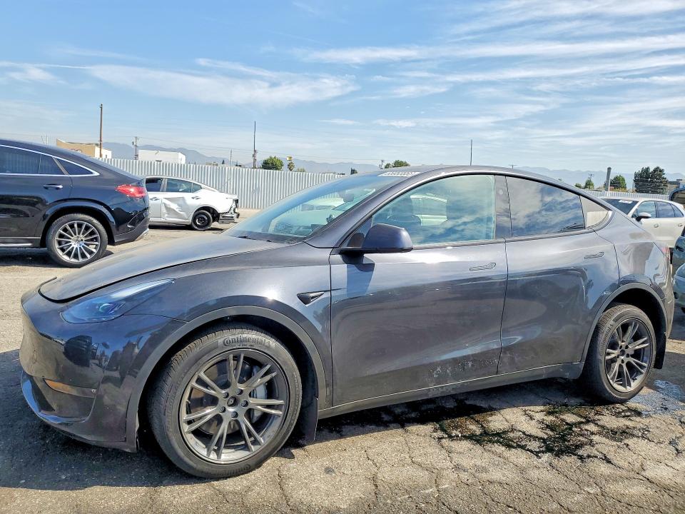Aukcja sprzedaży 2025 Tesla Model Y, vin: 7SAYGDEE4SF216709, numer aukcji: 65953856