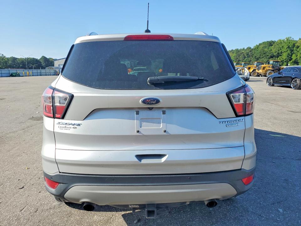 Продаж на аукціоні авто 2017 Ford Escape, vin: 1FMCU0JD5HUD86269, номер лоту: 65681936