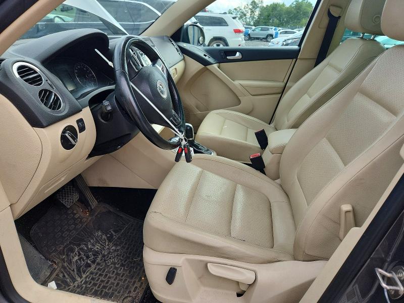 Продаж на аукціоні авто 2012 Volkswagen Tiguan, vin: WVGBV7AX1CW005736, номер лоту: 64060206