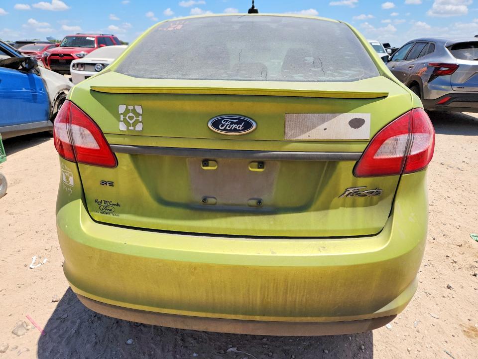 61450736 :رقم المزاد ، 3FADP4BJ7DM140971 vin ، 2013 Ford Fiesta مزاد بيع