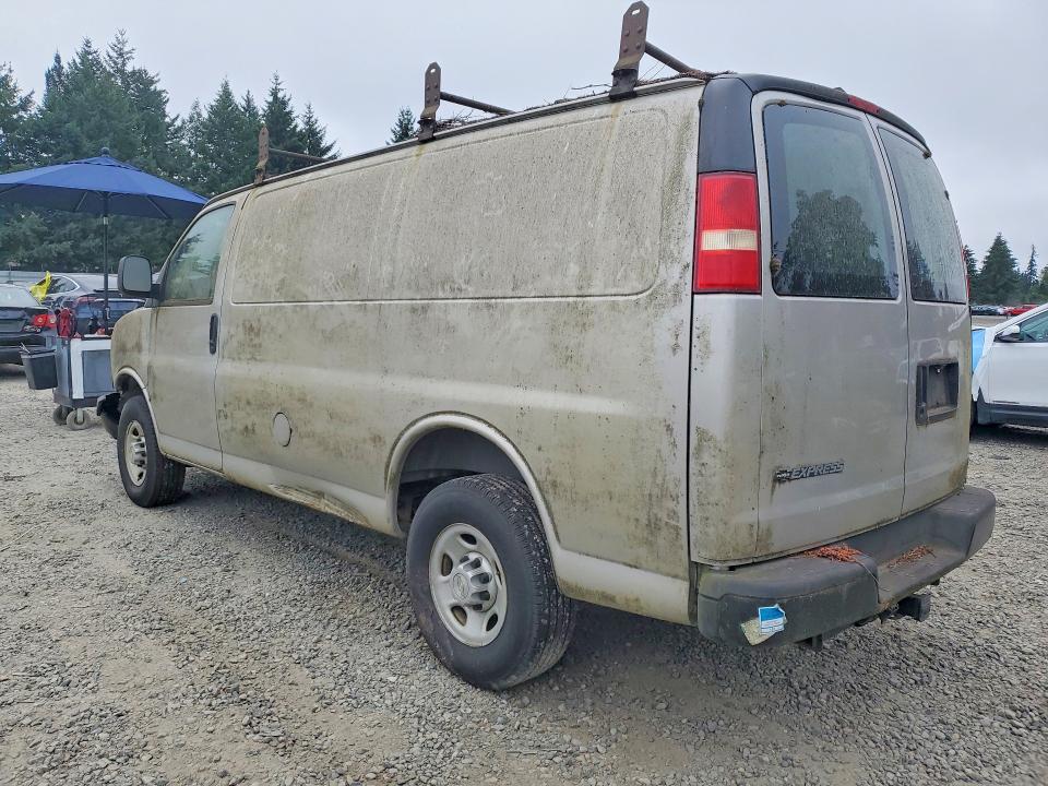 64457736 :رقم المزاد ، 1GCGG25V571144836 vin ، 2007 Chevrolet Express G2500 مزاد بيع
