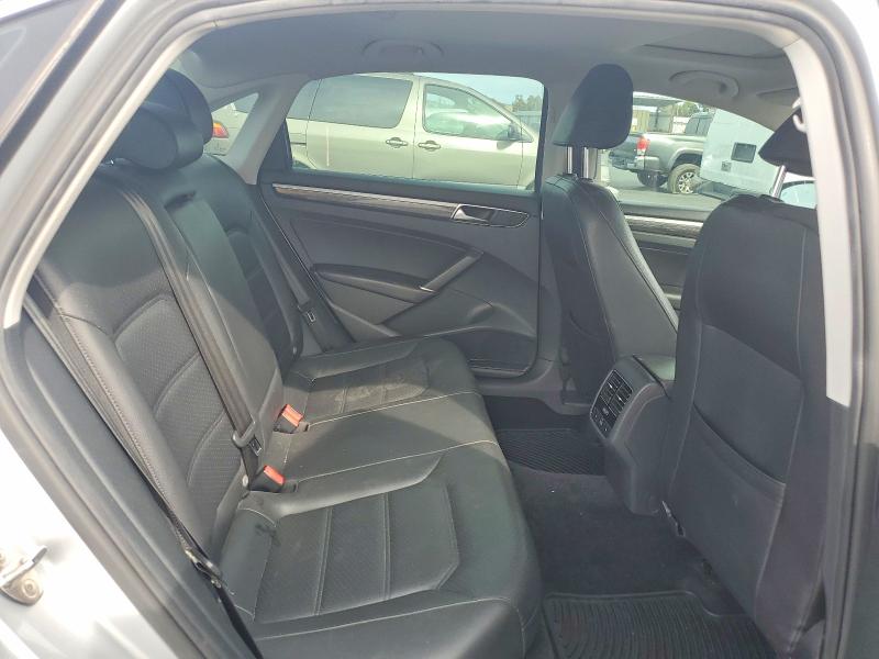 2018 Volkswagen Passat მანქანა იყიდება აუქციონზე, vin: 1VWBA7A33JC016732, აუქციონის ნომერი: 67021366