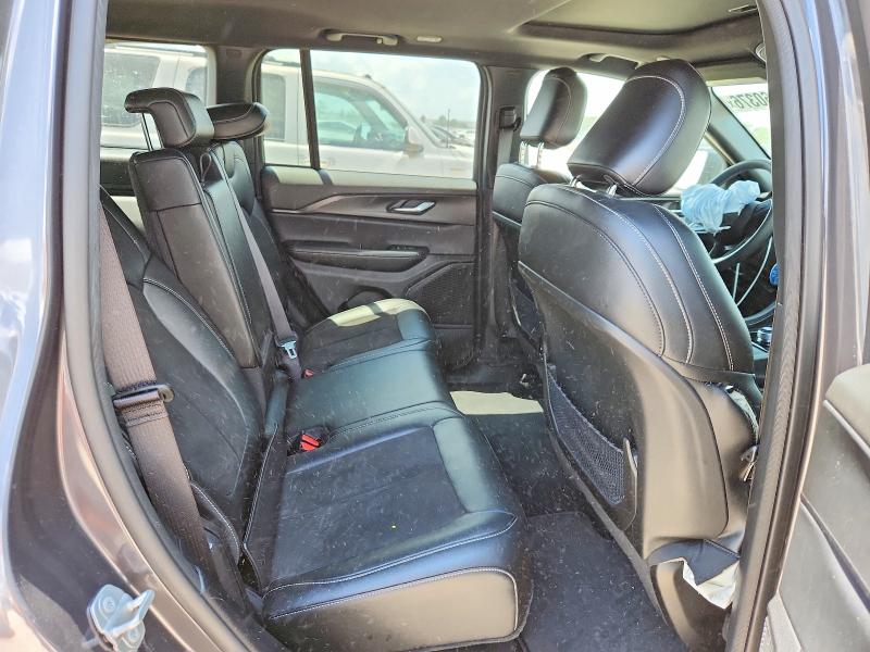 Продажа на аукционе авто 2024 Jeep Grand Cherokee, vin: 1C4RJHAG0RC169431, номер лота: 64260376
