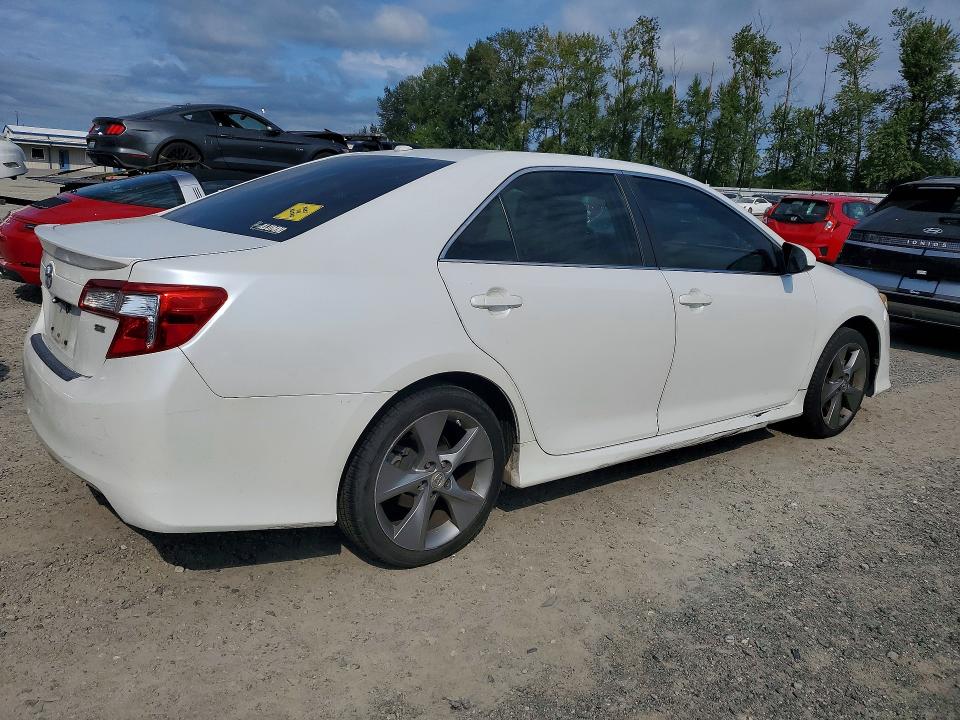 Продаж на аукціоні авто 2012 Toyota Camry, vin: 4T1BF1FK9CU631554, номер лоту: 64853026