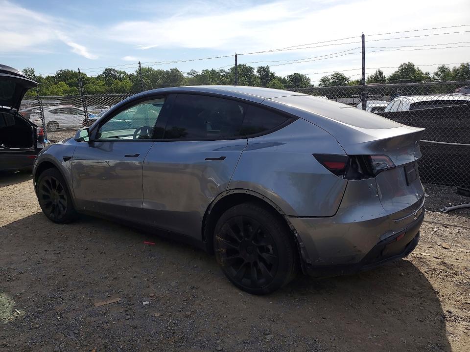 2024 Tesla Model Y მანქანა იყიდება აუქციონზე, vin: 7SAYGDEE4RA332449, აუქციონის ნომერი: 63659666