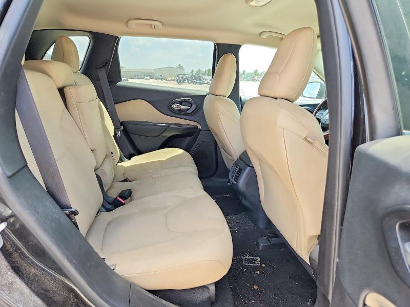 Продаж на аукціоні авто 2015 Jeep Cherokee, vin: 1C4PJLCB9FW770925, номер лоту: 65008716