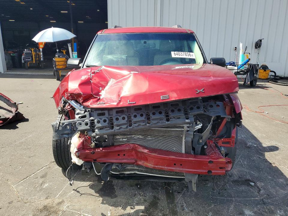 64037856 :رقم المزاد ، 2FMGK5C86FBA14379 vin ، 2015 Ford Flex مزاد بيع