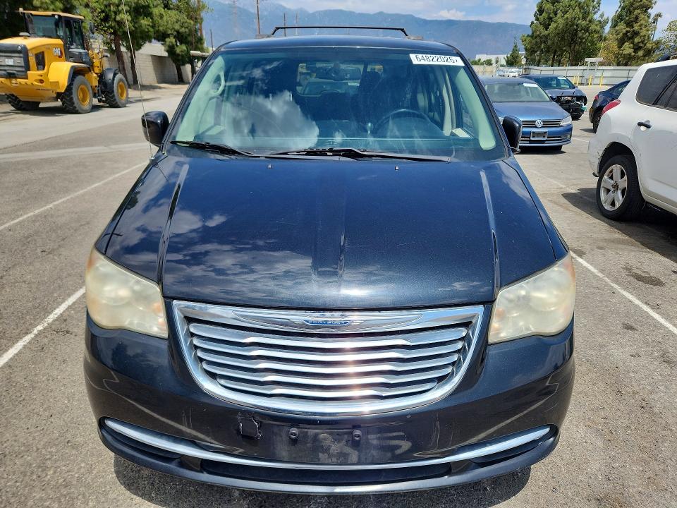 64822026 :رقم المزاد ، 2C4RC1BG1ER399710 vin ، 2014 Chrysler Town & Country مزاد بيع