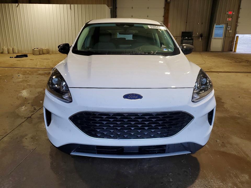 2022 Ford Escape მანქანა იყიდება აუქციონზე, vin: 1FMCU0G6XNUA33188, აუქციონის ნომერი: 66804736